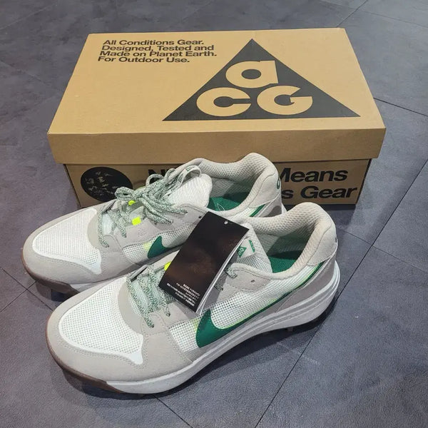 [BUNJANG] Nike ACG Lowcate Light Iron Ore Shoes / 나이키 ACG 로우케이트 라이트 아이언 오어