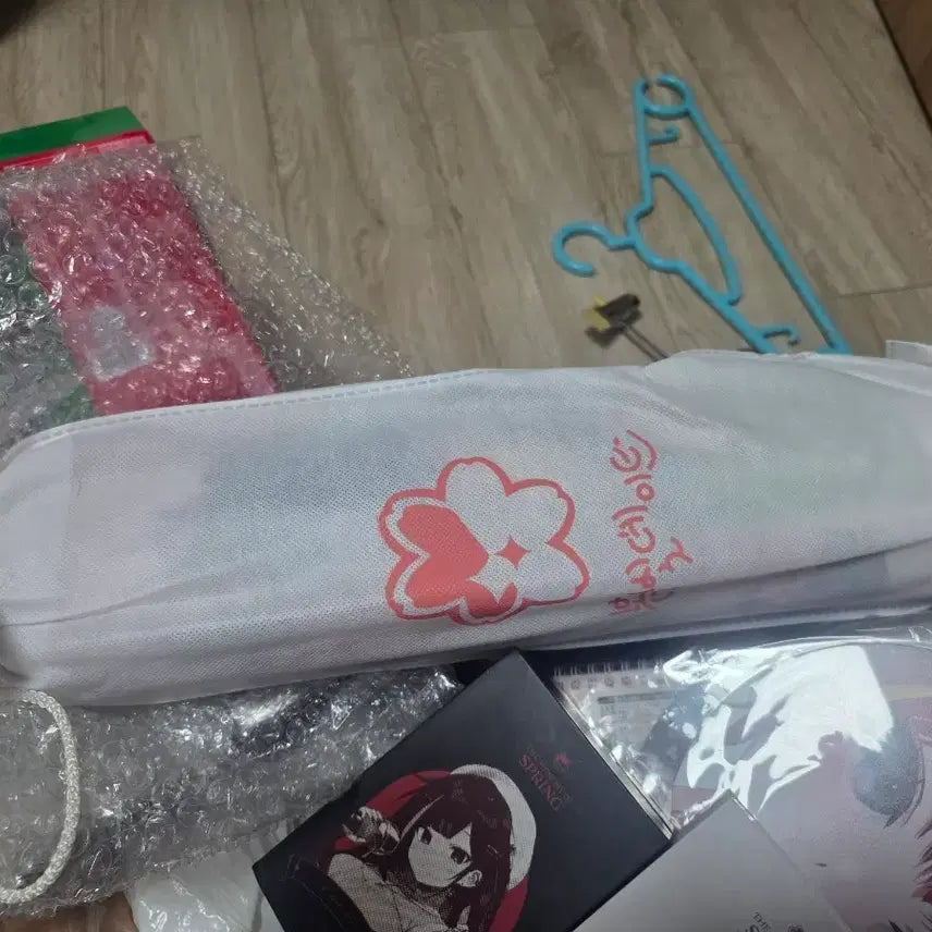[BUNJANG] Stellive Spring Blossom Date Desk Mat / 스텔라이브 봄빛데이트 장패드