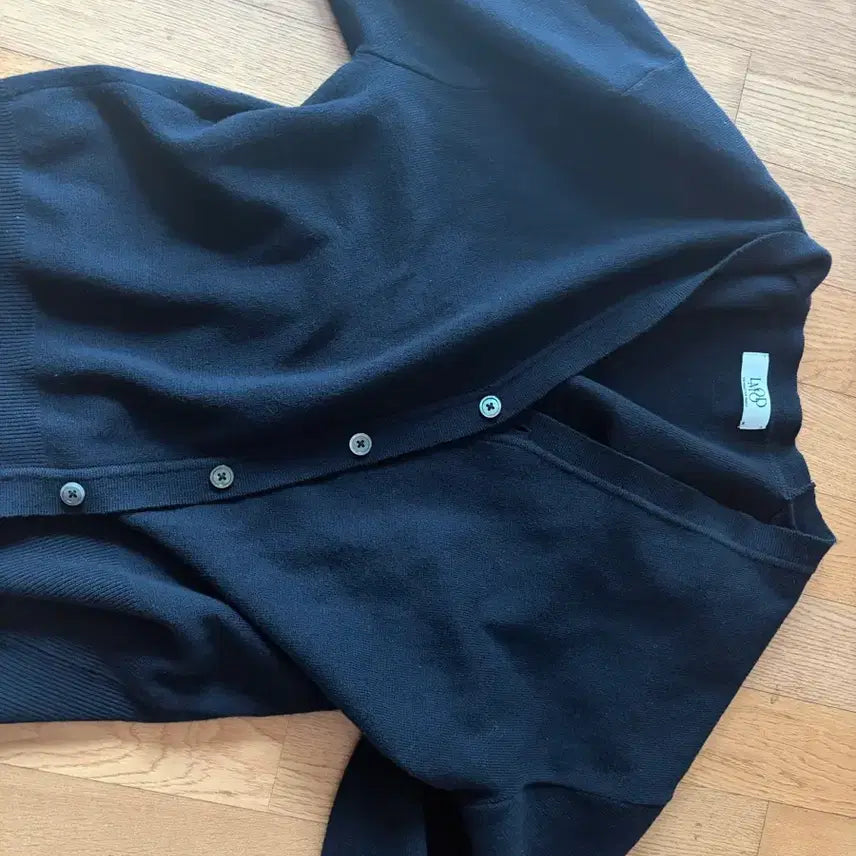 [BUNJANG] Lapolmood Black Knit Cardigan / LAPOLMOOD 니트 가디건