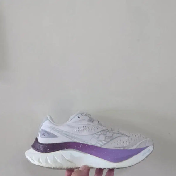 [BUNJANG] Saucony Endorphin Speed 4 Winged Nylon Plate Moonplum Running Shoes / [245] 써코니 엔돌핀 스피드4 문플럼 윙드나일론플레이트ㅡ단종매물