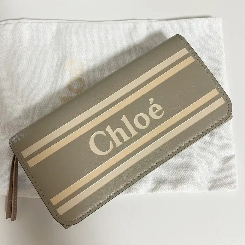 [BUNJANG] Chloe Logo Long Wallet / 정품 끌로에 로고 장지갑