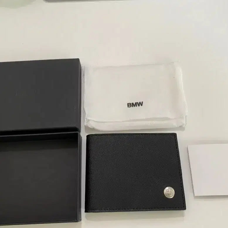 [BUNJANG] BMW Men's Black Wallet / BMW 남성용 지갑 블랙