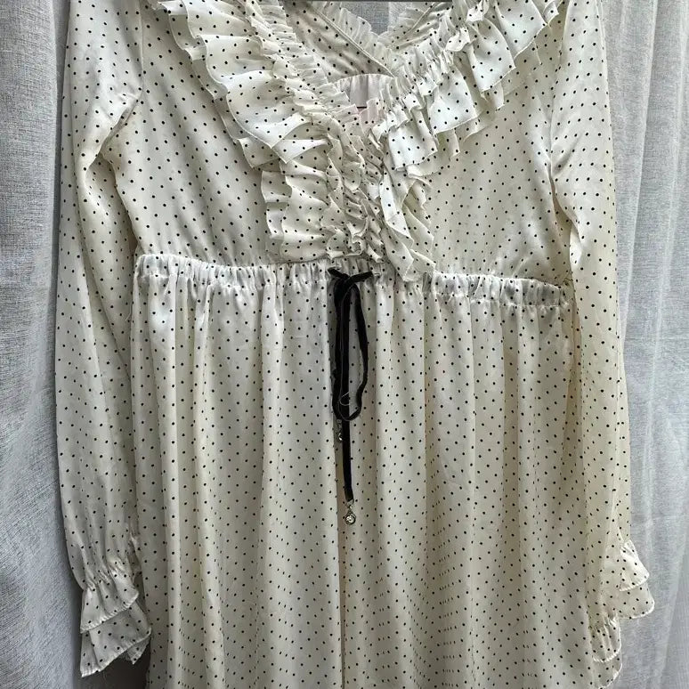 [BUNJANG] Honey Bunch Heart Frill Babydoll Dress / 허니번치(Honey Bunch) 하트 프릴 베이비돌 원피스