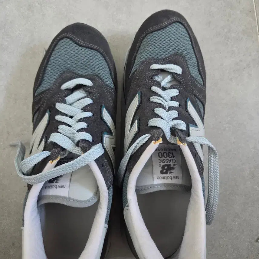 [BUNJANG] New Balance 1300 CLS Steel Blue Sneakers / 뉴발란스 1300 cls 스틸 블루 275