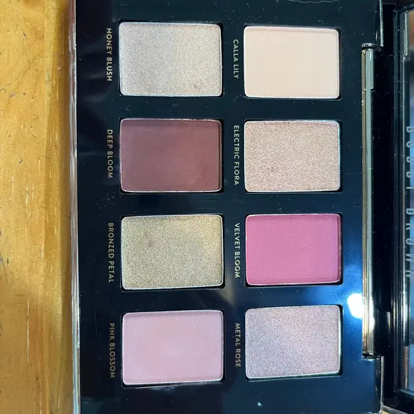 [BUNJANG] Bobbi Brown Luxe Metal Rose Eyeshadow Palette / 바비브라운 럭스 메탈 로즈 아이섀도우 팔레트