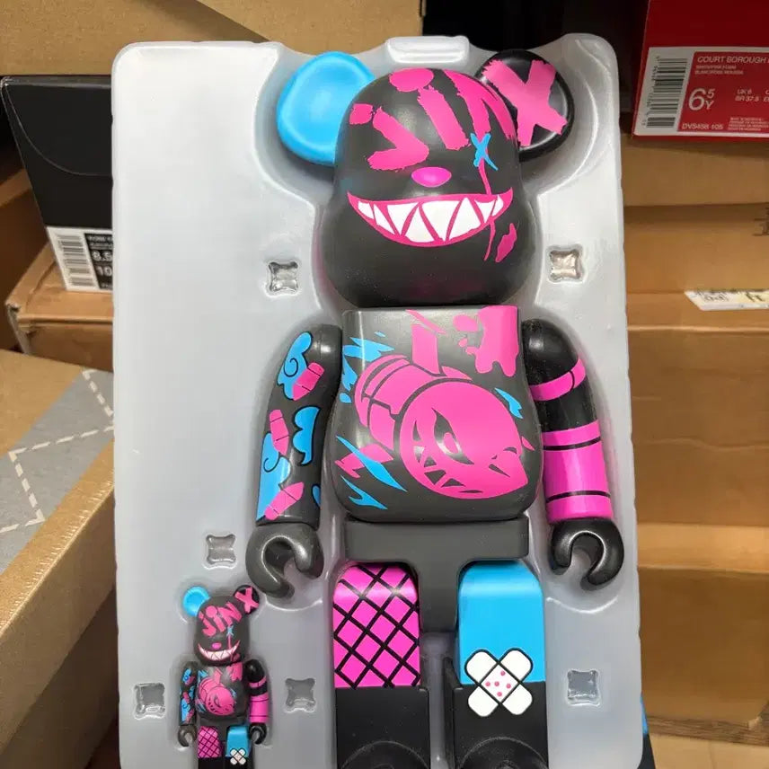 [BUNJANG] Bearbrick League of Legends Jinx 100% & 400% / 베어브릭 리그오브레전드 징크스 100% & 400%