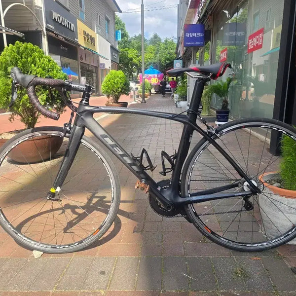 [BUNJANG] Cello Carbon Road Bike Shimano 105 Ultegra Crankset / 카본 프레임의 첼로 로드 자전거를 판매해요시마노 105 구동계가 장착되