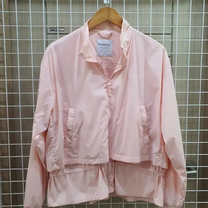 [BUNJANG] Discovery Pink Windbreaker / 디스커버리 핑크 바람막이