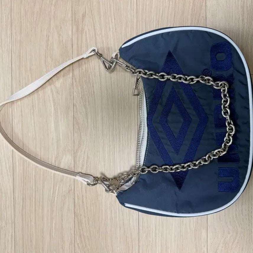[BUNJANG] Upcycled Hobo Bag / 업사이클링 호보백