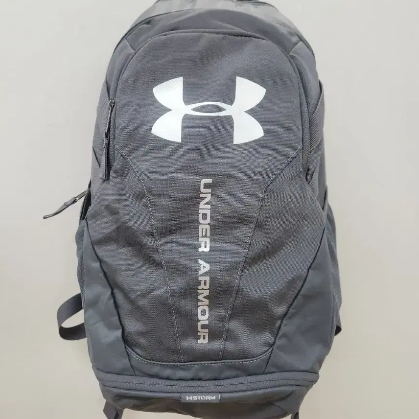 [BUNJANG] Under Armour UA Hustle Backpack (Gray) / (정품) 언더아머 UA 허슬 백팩 (그레이)
