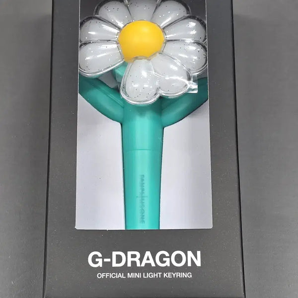 [BUNJANG] G-Dragon WEVERESH Official Mini Light Keyring (Sealed, Full Box) / [미개봉 풀박스] 지드래곤 위버멘쉬 오피셜 미니 라이트 키링