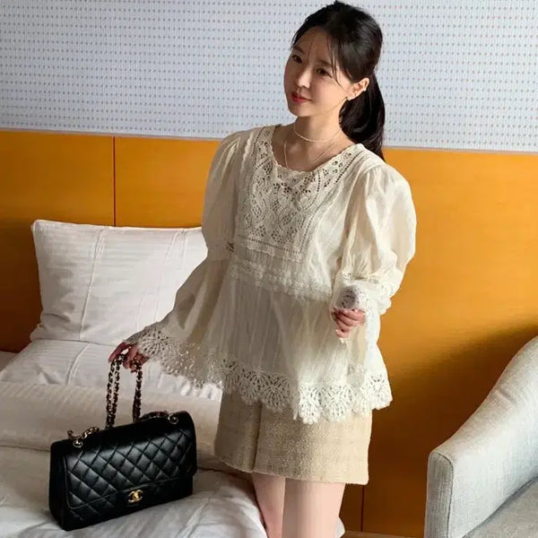 [BUNJANG] Bycini Youbla Lace Blouse / 바이씨니 유블라 블라우스