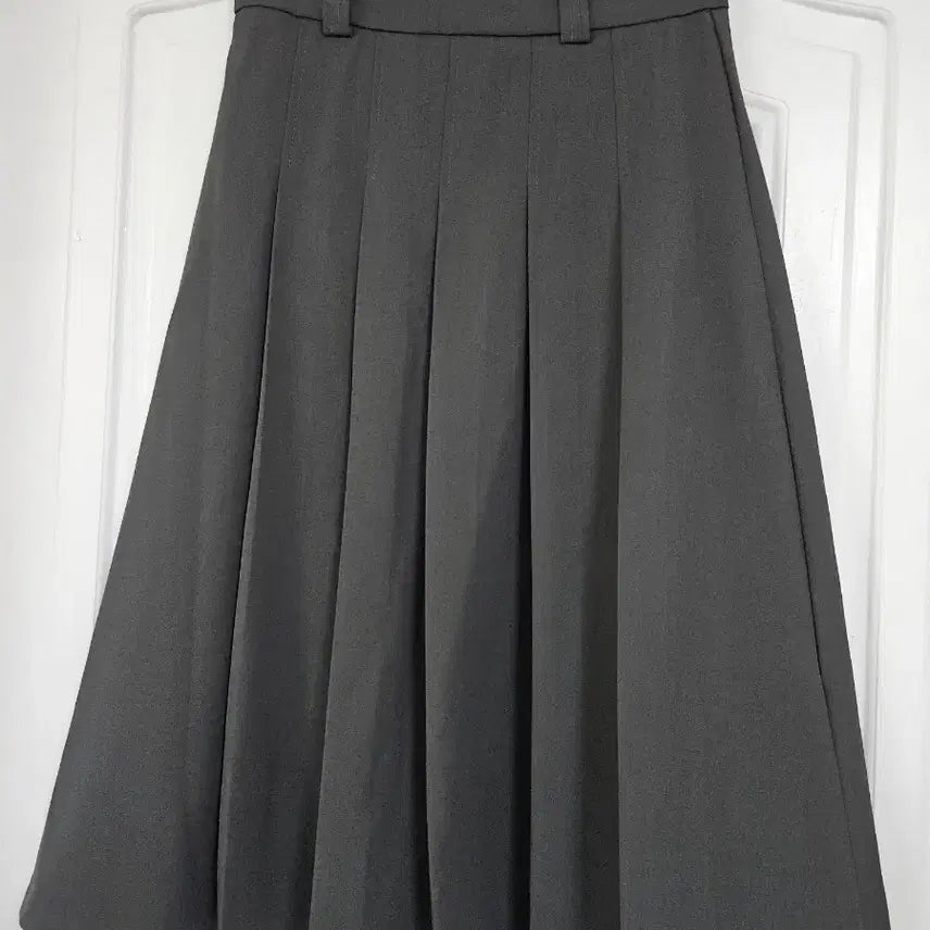 [BUNJANG] JJ JIGOTT Pleated Midi Skirt / JJ지고트 플리츠 상태굿 주름치마 스커트 미디스커트