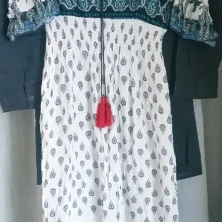 [BUNJANG] Ethnic Tassel Long Dress / 휴양지룩90"*에스닉태슬롱원피스>보세