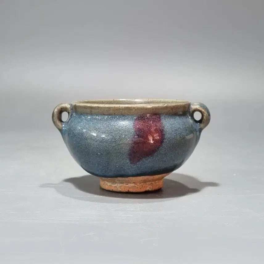 [BUNJANG] Song Dynasty Jun Ware Celadon Glazed Tripod Censer with Red Glaze Spotting / 송균요 홍반 양이로
