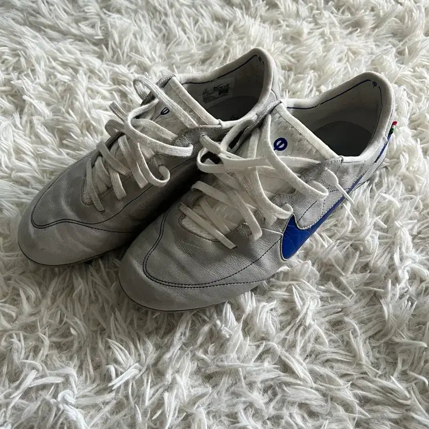 [BUNJANG] Nike Tiempo Montebelluna Italy Soccer Cleats (250) / 나이키 티엠포 이탈리아 몬테벨루나 250