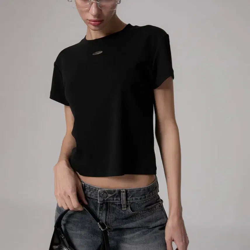 [BUNJANG] Millioncor Crop Basic Short-Sleeve T-shirt Black/White / (새상품)밀리언코르 크롭 기본 반팔티 블랙/화이트