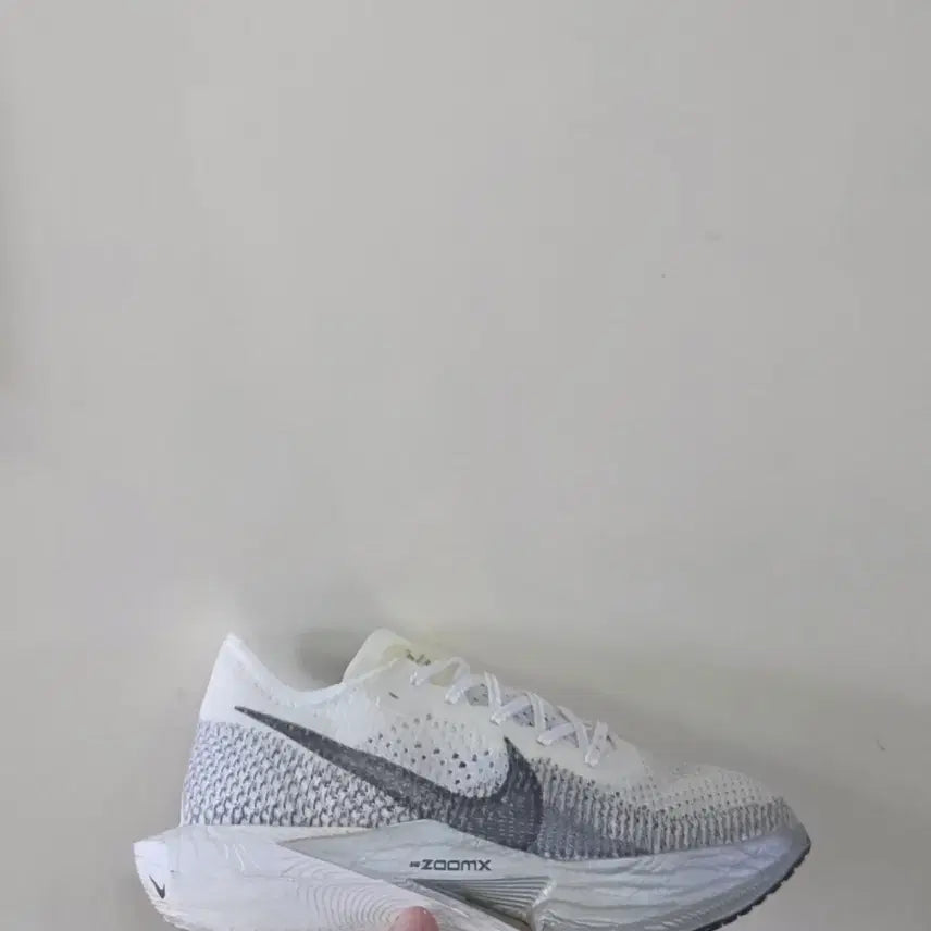 [BUNJANG] Nike ZoomX Vaporfly NEXT% 3 White Particle Grey / [250] 나이키 줌X 베이퍼플라이 넥스트%3 화이트파티클그레이ㅡ단종매물