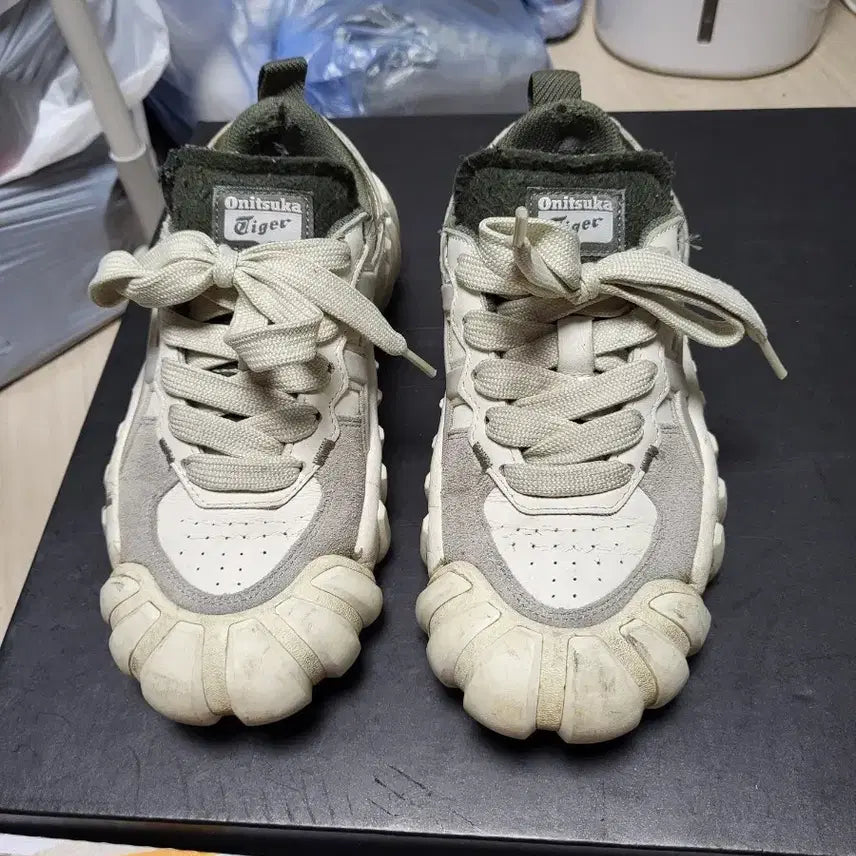 [BUNJANG] Onitsuka Tiger DENTIGRE White 240mm / 오니츠카타이거 덴티그레 화이트 240mm