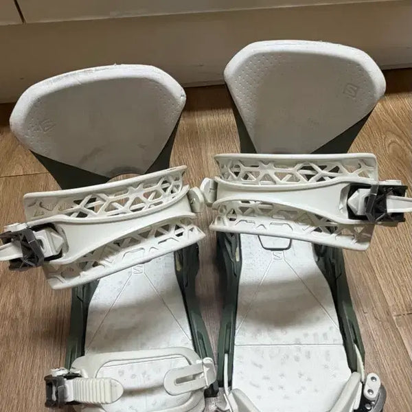[BUNJANG] Salomon District M Size Bindings / 2223 살로몬 디스트릭트 m사이즈 바인딩