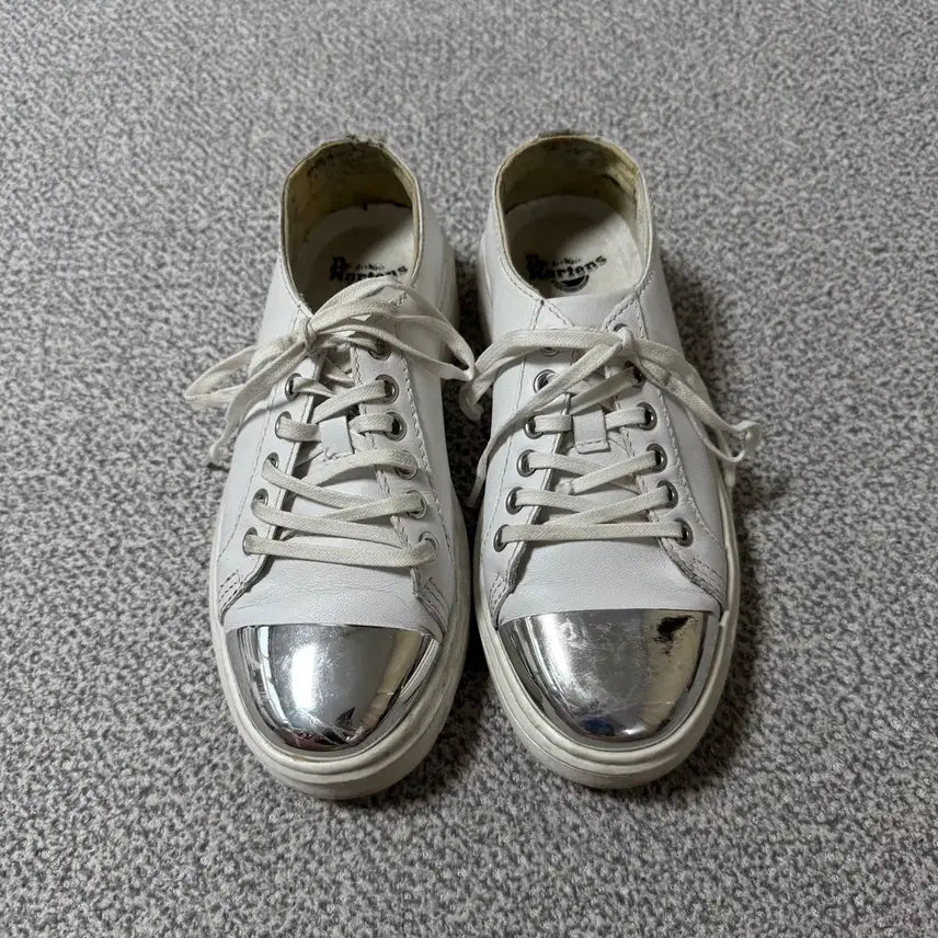 [BUNJANG] Dr. Martens Alexei White Leather Oxford Shoes 220 / 닥터마틴 알렉세이 화이트 220