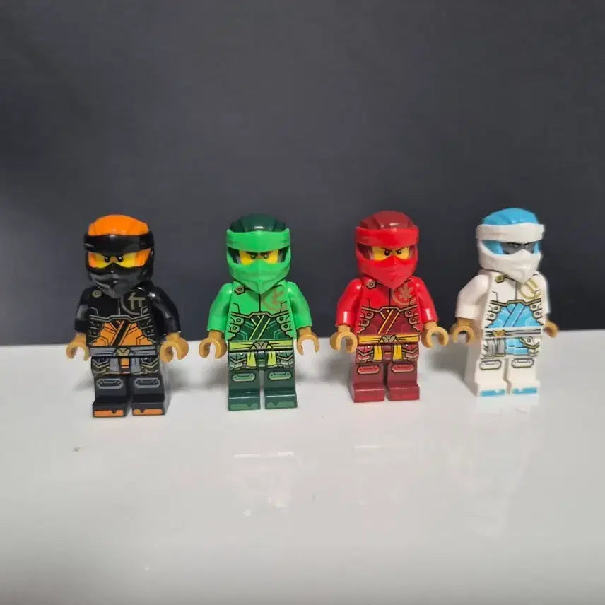 [BUNJANG] NinjaGo Mech Pilot Figure / 닌자고 메카 파일럿 피규어 판매합니다.