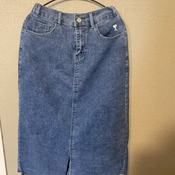 [BUNJANG] AMI Front Slit Denim Skirt (New) / (새상품) 아미 앞트임 청치마
