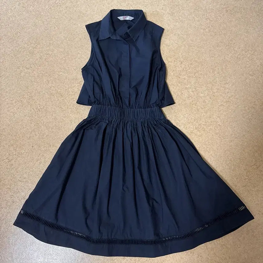 [BUNJANG] 8SECONDS Back Banding Sleeveless Dress / 전국 품절 에잇세컨즈 백밴딩 원피스 고가라인 득템가