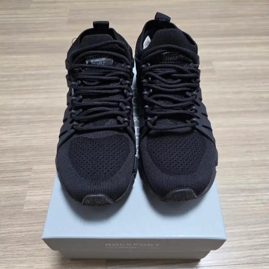 [BUNJANG] Ballob Tibat Walking Shoes / 밸롭 티바트 워킹화. 240-245