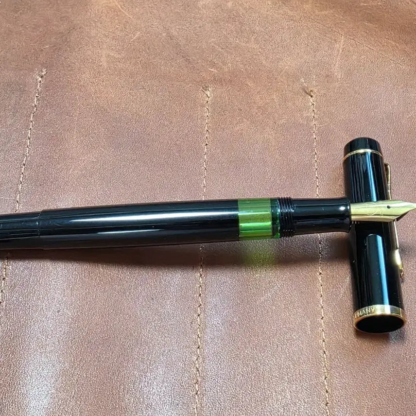 [BUNJANG] Pelikan M100 West Germany Fountain Pen (Unused) - Broad Nib / (미사용) 펠리칸 M100 서독제 만년필 B
