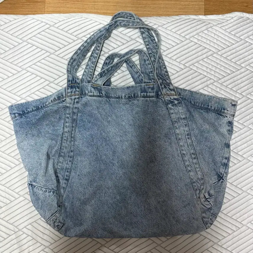 [BUNJANG] ARKET Denim Tote Bag / [새상품] 아르켓 데님 토트백 팝니다