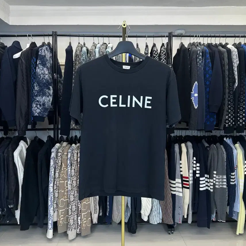 [BUNJANG] Celine Logo Loose Fit Short Sleeve T-Shirt Black (Size S) / (백화점판)(S) 셀린느 로고 루즈핏 반팔 티셔츠 블랙