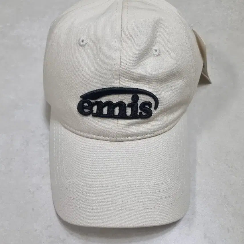 [BUNJANG] EMIS Logo Ball Cap Ivory / 이미스(EMIS) 로고 아이보리색 볼캡