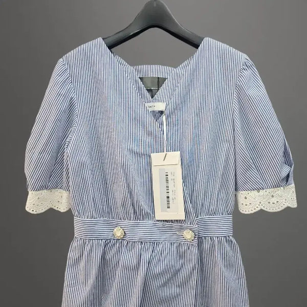 [BUNJANG] Satin Stripe Lace Blouse - New Arrival / 샤틴 satin 스트라이프 레이스 블라우스예요 새상품