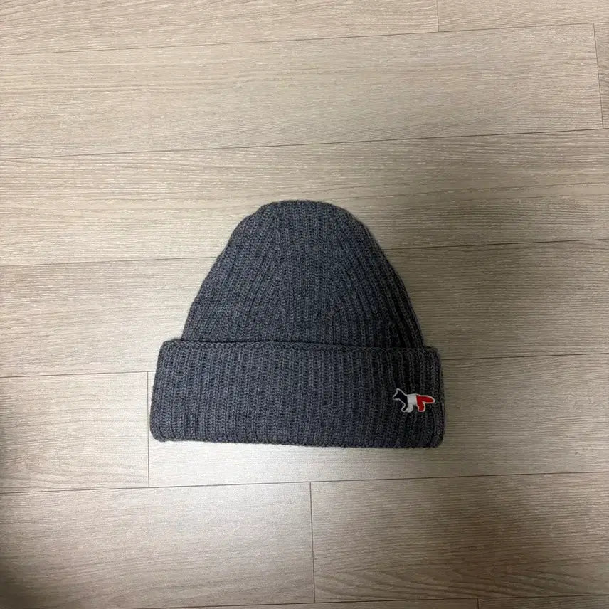 [BUNJANG] Maison Kitsuné Beanie Grey / 메종키츠네 비니 그레이