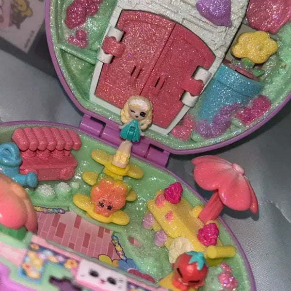 [BUNJANG] Shopkins Lil' Secrets Pretty Petal Pocket World Playset / 샵킨즈 샾킨즈 릴시크릴 포켓월드 프리티페탈
