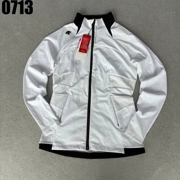 [BUNJANG] Descente Training Zip-Up Jacket White / 데상트 트레이닝 집업 자켓 화이트85