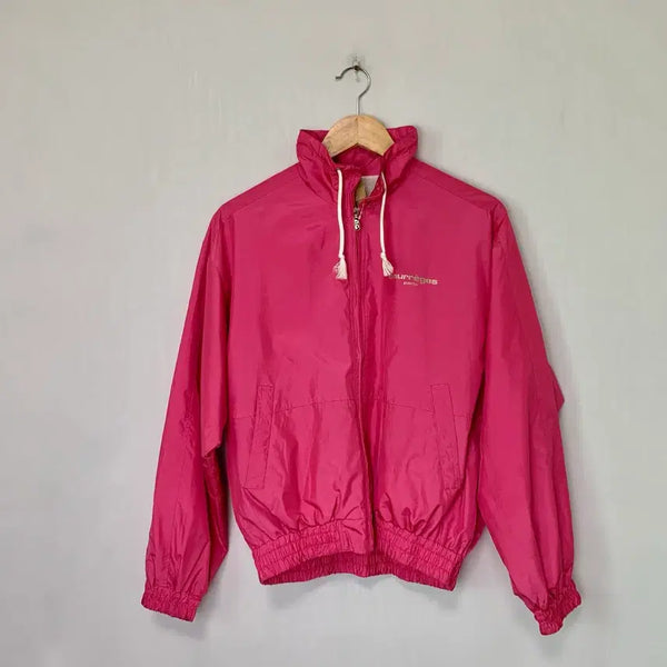 [BUNJANG] Courage Sport Vintage Hot Pink Back Logo Windbreaker Jumper (Women's) / 쿠레쥬 스포츠 빈티지 핫핑크 백로고 바람막이 점퍼 여성 올드스쿨