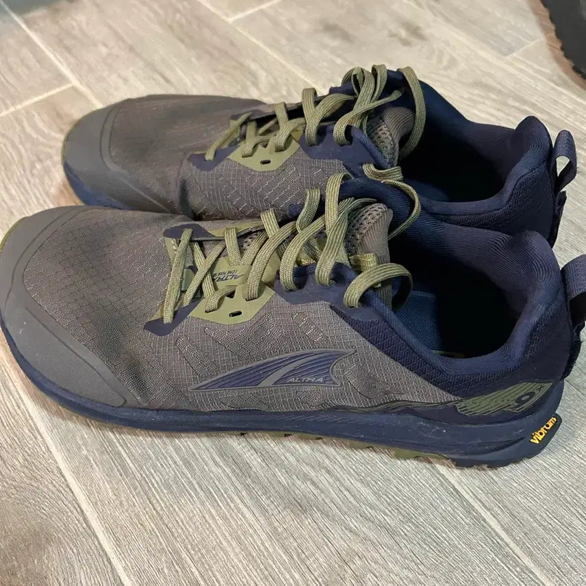 [BUNJANG] Altra Lone Peak 9+ Dusty Olive Running Shoes - Size 285 / 알트라 론픽 9+ 올리브 285