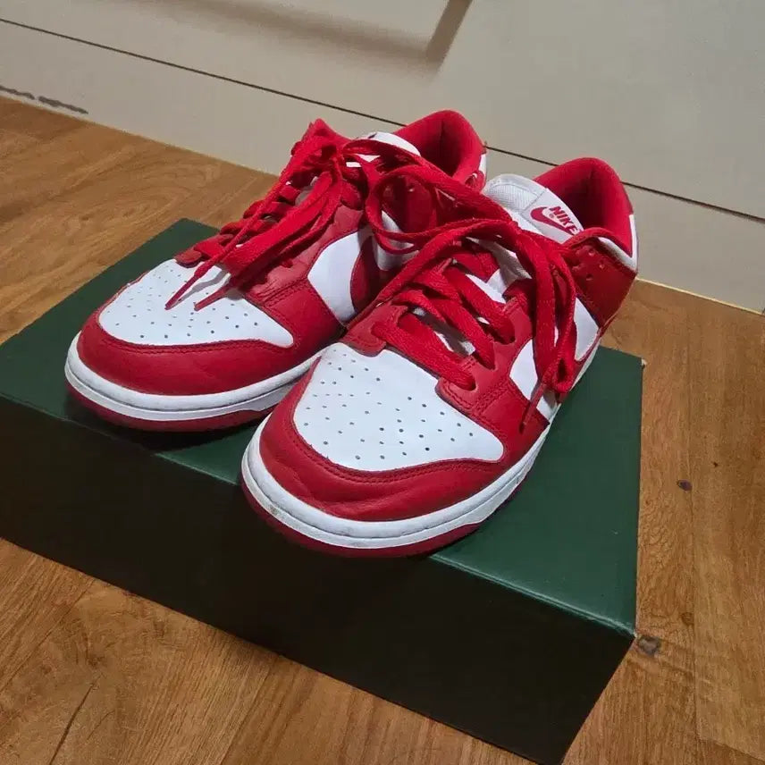 [BUNJANG] Nike Dunk Low University Red Shoes / 나이키 덩크로우 유니버시티 레드 270
