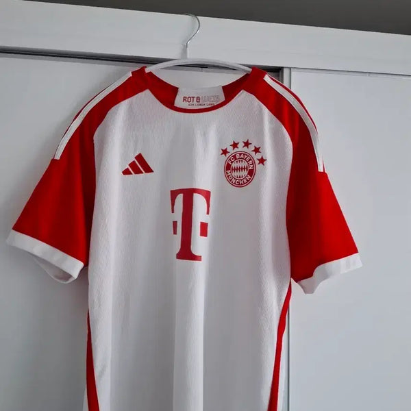 [BUNJANG] FC Bayern Munich 23-24 Home Replica Jersey XL (Asian Sizing) / FC 바이에른 뮌헨 23-24 홈 유니폼 XL 레플리카 (아시아 사이즈)