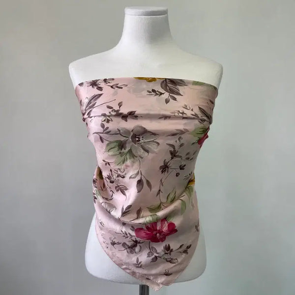 [BUNJANG] Laura Ashley Vintage Floral Scarf / 빈티지 로라에슐리 플라워 스카프