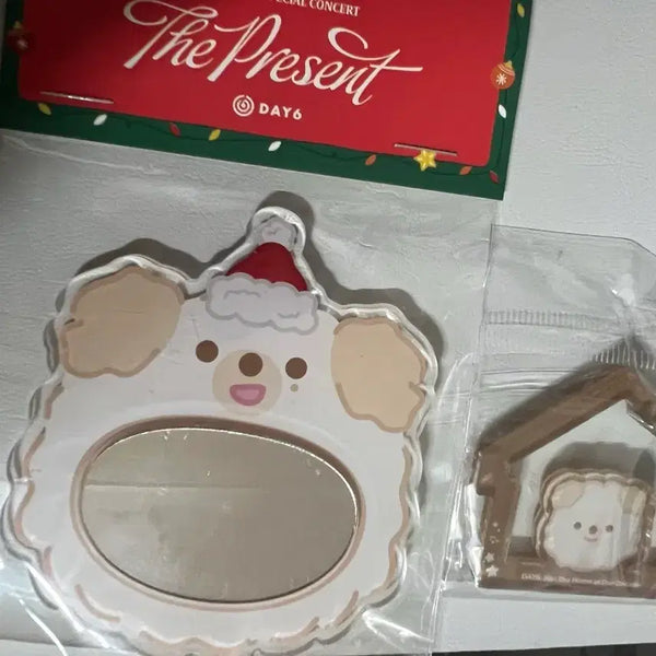 [BUNJANG] DAY6 2025 Pop-up Gacha Dowoon Carabiner, K-CON Gift / 데이식스 2025팝업 가챠 도운 카라비너, 클콘 기프트
