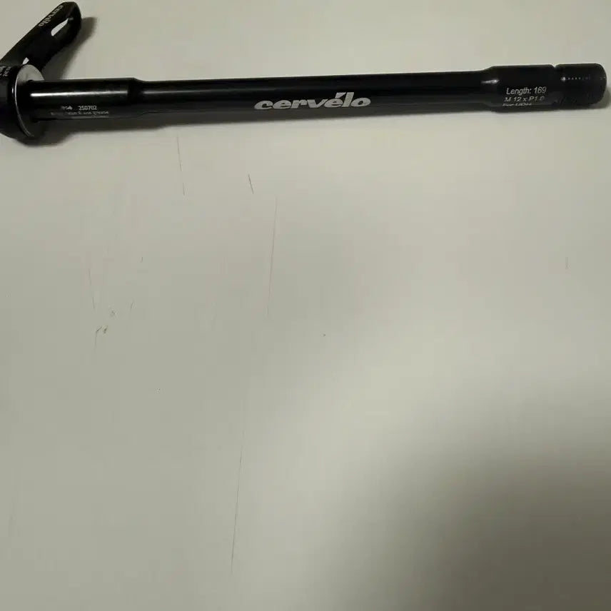 [BUNJANG] Cervélo Rear Thru Axle (Unused) / (미사용) 써벨로 리어 쓰루액슬 판매