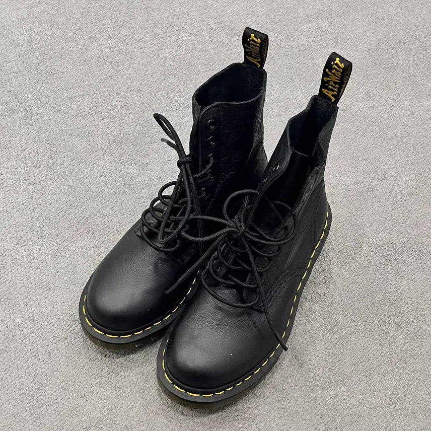 [BUNJANG] Dr. Martens 1460 Black Leather Boots / 230 닥터마틴 1460 블랙 레더 워커