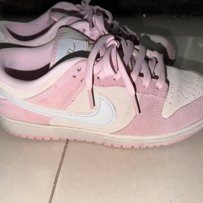 [BUNJANG] Nike Dunk Low LX Pink Foam Women's US 8 / 나이키 덩크 로우 LX 핑크 폼 250