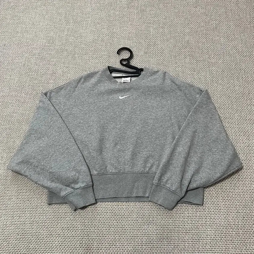 [BUNJANG] Nike Women's Cropped Sweatshirt - Size M / M 나이키 기모 여성 크롭 맨투맨 B.7163