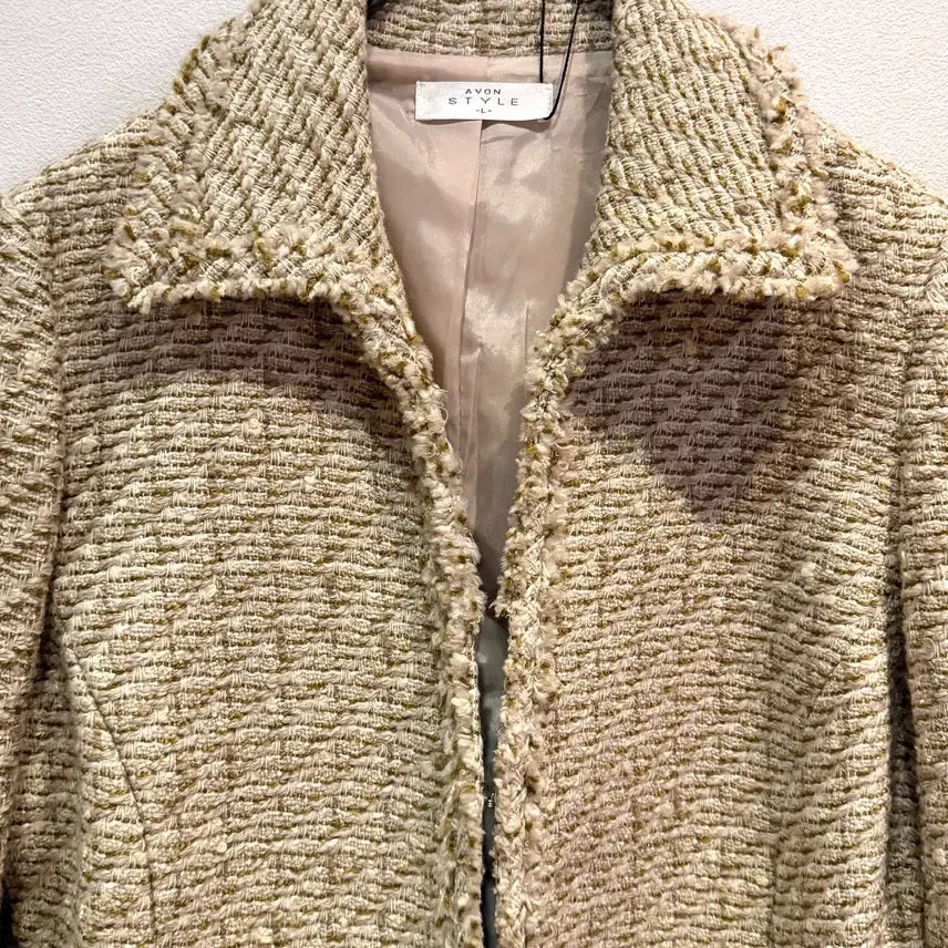 [BUNJANG] AVON STYLE Beige Tweed Jacket / AVON STYLE Beige Tweed Jacket