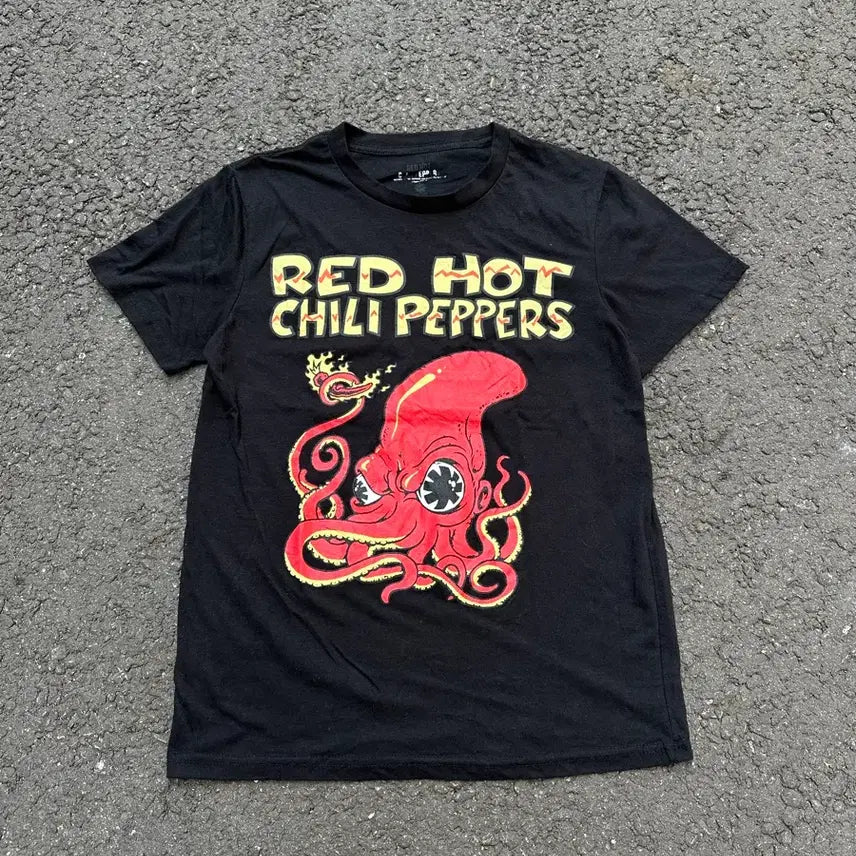 [BUNJANG] Vintage Red Hot Chili Peppers Band Logo Octopus Graphic T-Shirt / [빈티지] Red Hot Chili Peppers T-Shirt