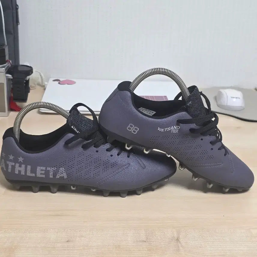 [BUNJANG] Asleta Proxima MG Soccer Cleats (260mm) / 아슬레타 MG 260 사이즈